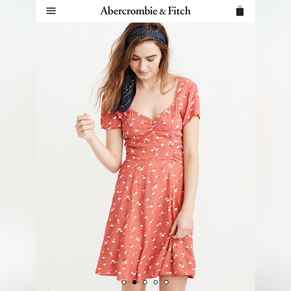 Abercrombie & Fitch Bow-Back Skater Dress